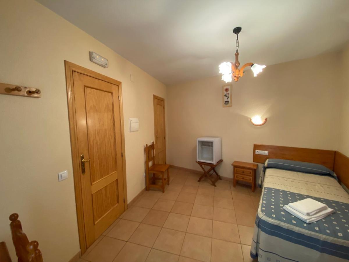 Hostal Jose Mari Ciudad-Rodrigo Kültér fotó